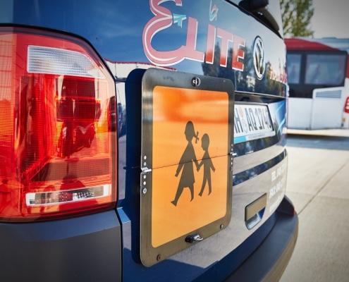 Mini und Minibus Schulverkehr Behindertenverkehr