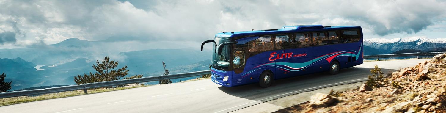 Einen Bus mieten mit Fahrer für Gruppen- und Vereinsreisen.